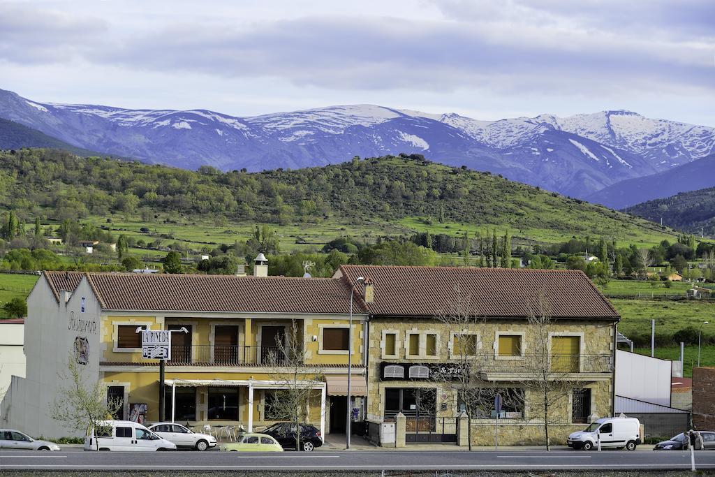 Hostal Restaurante La Pineda エル・バルコ・デ・アビラ エクステリア 写真