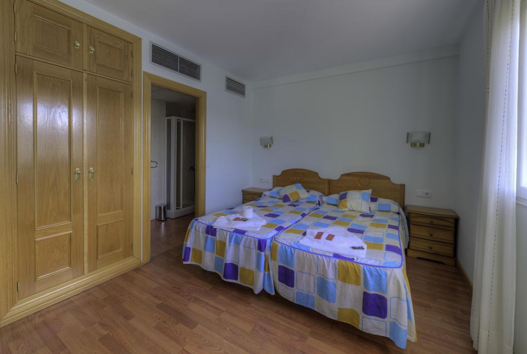 Hostal Restaurante La Pineda エル・バルコ・デ・アビラ 部屋 写真